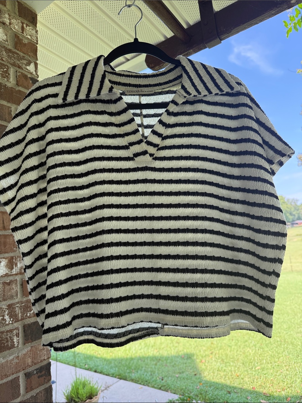 NWOT - Zenana Outfitters Black and White Striped Collared Short-Sleeve Top